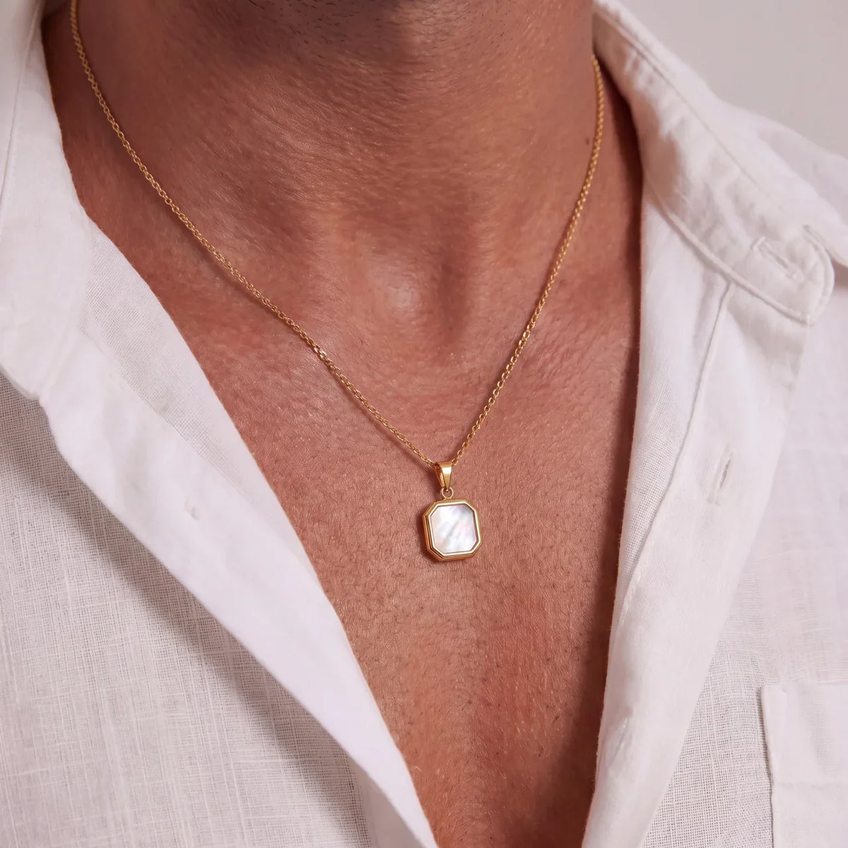 valentines jewellery for him gold pendant