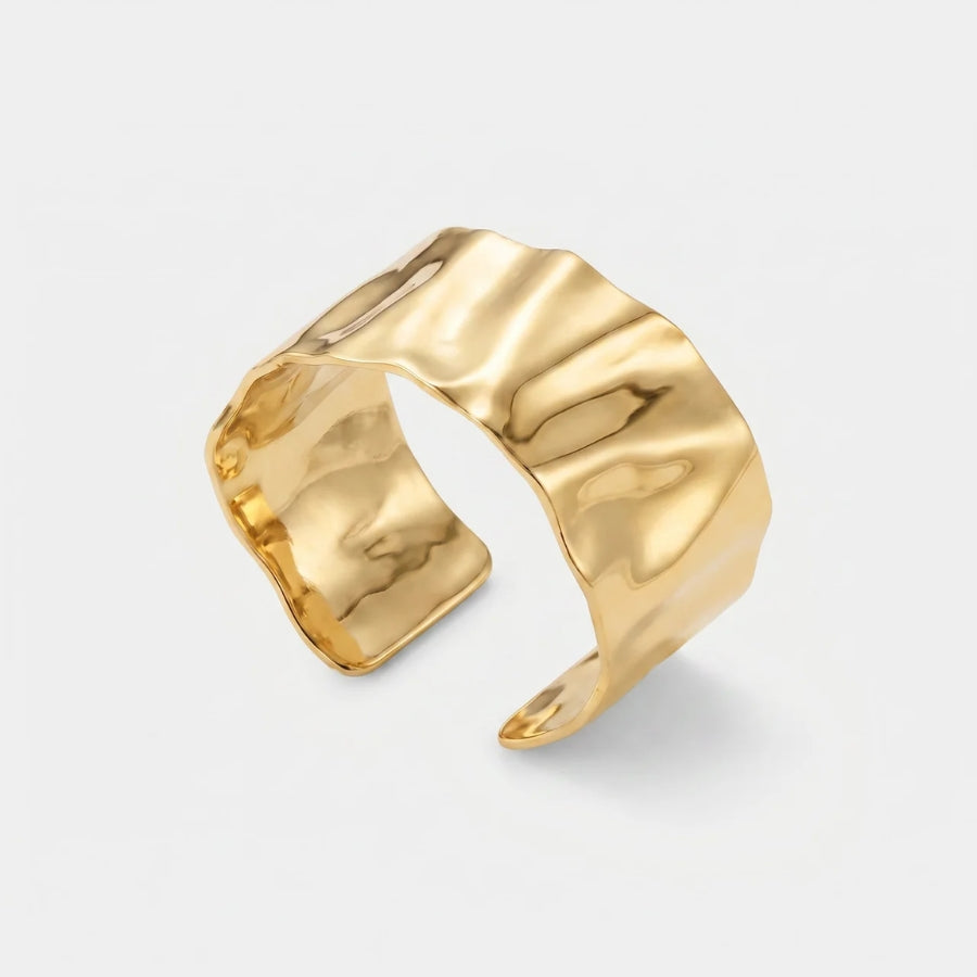 The Mirage Cuff in 18K gold or silver finish