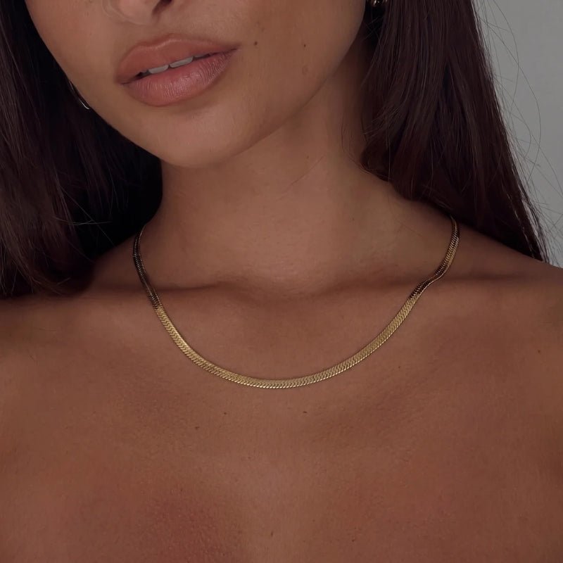 The Herringbone Chain | Monrich